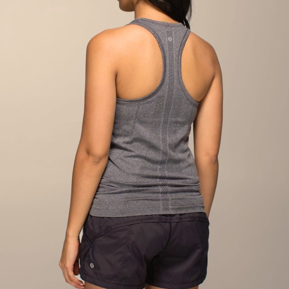 🍋✨Lululemon Run Swiftly Racerback. Heathered black size 6
